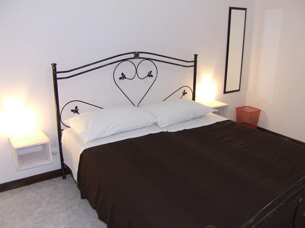 B&B Dei Tigli Лече Екстериор снимка